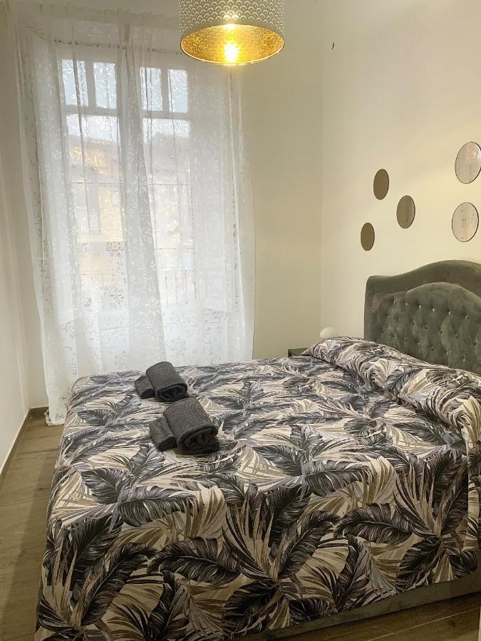 Apartmán Global Center Katánie Exteriér fotografie